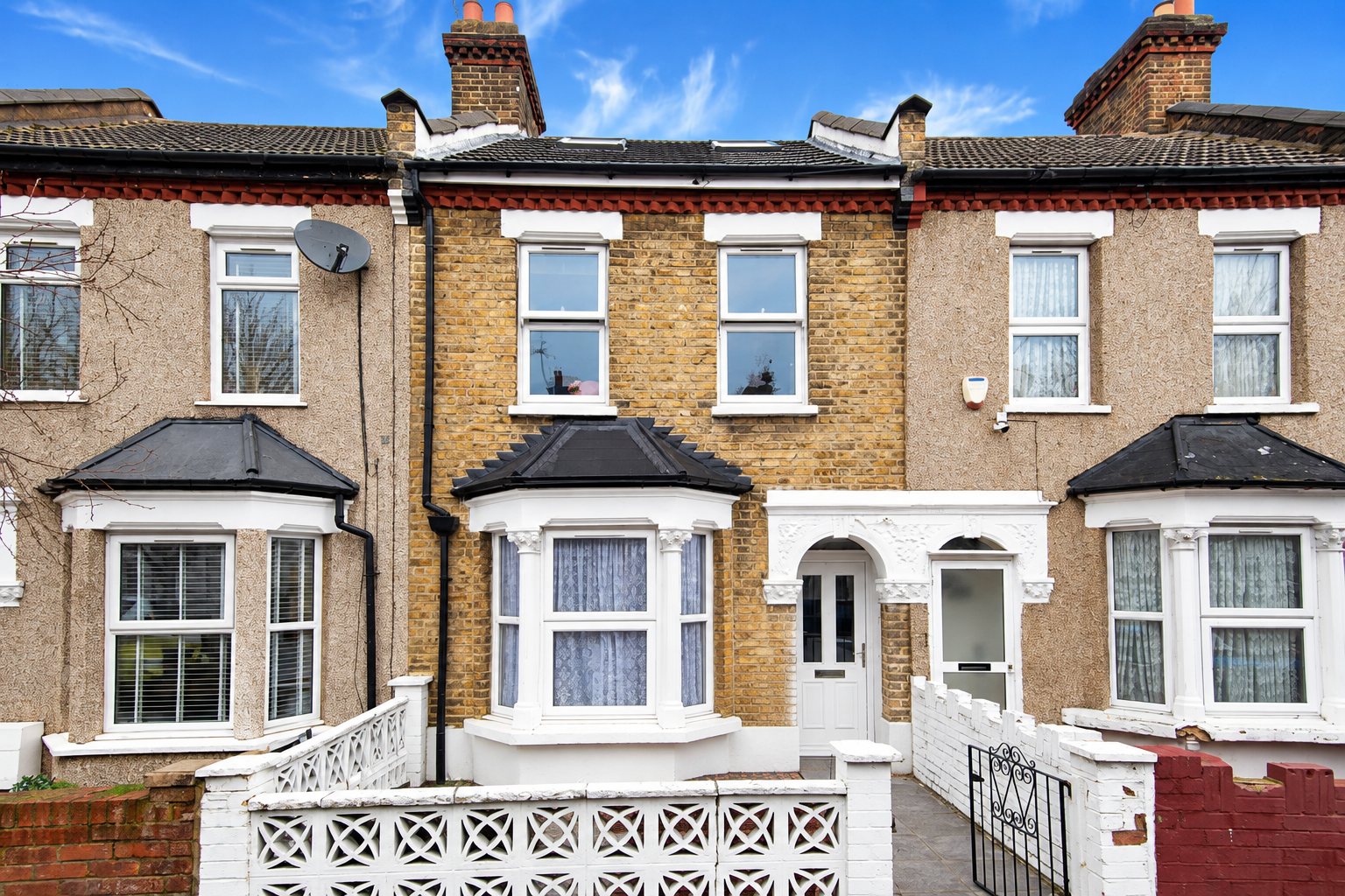5 bed property in Grosvenor Road, London